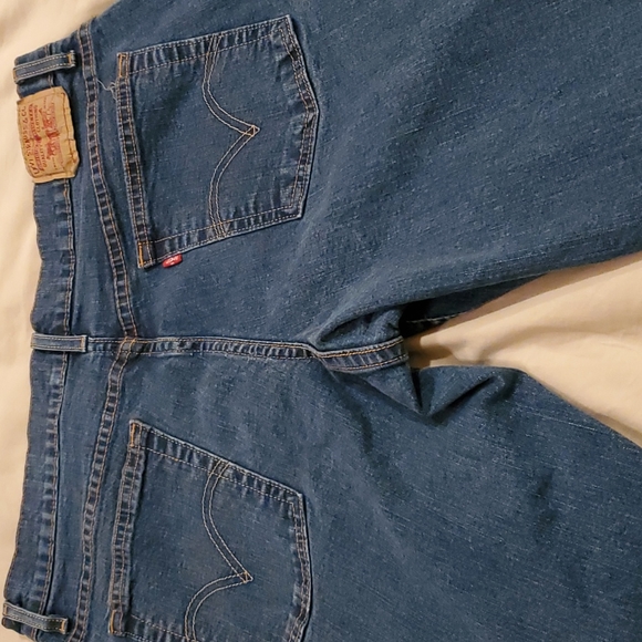 Levi's 550 relaxed boot cut 18M - Picture 2 of 5